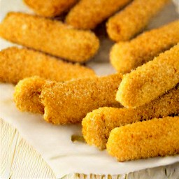 the cheese strips are evenly coated with breadcrumbs.