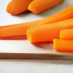 peeled carrots.