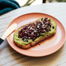 

This delicious vegan and allergen-free breakfast of creamy avocados and beans atop crunchy bread thins is the perfect no-cook start to your day.